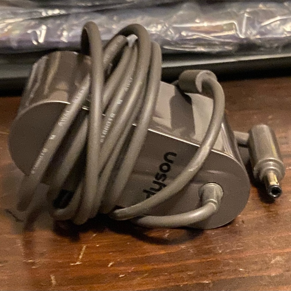 Dyson Silver Power Adapter